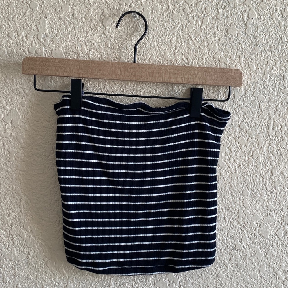 American Eagle Soft & Sexy Cropped Tube Top